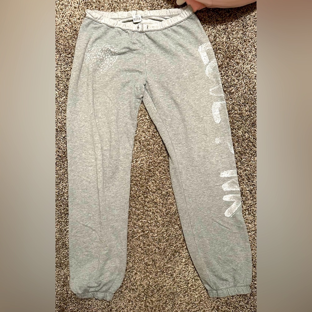 Victoria secret women’s sweatpants medium